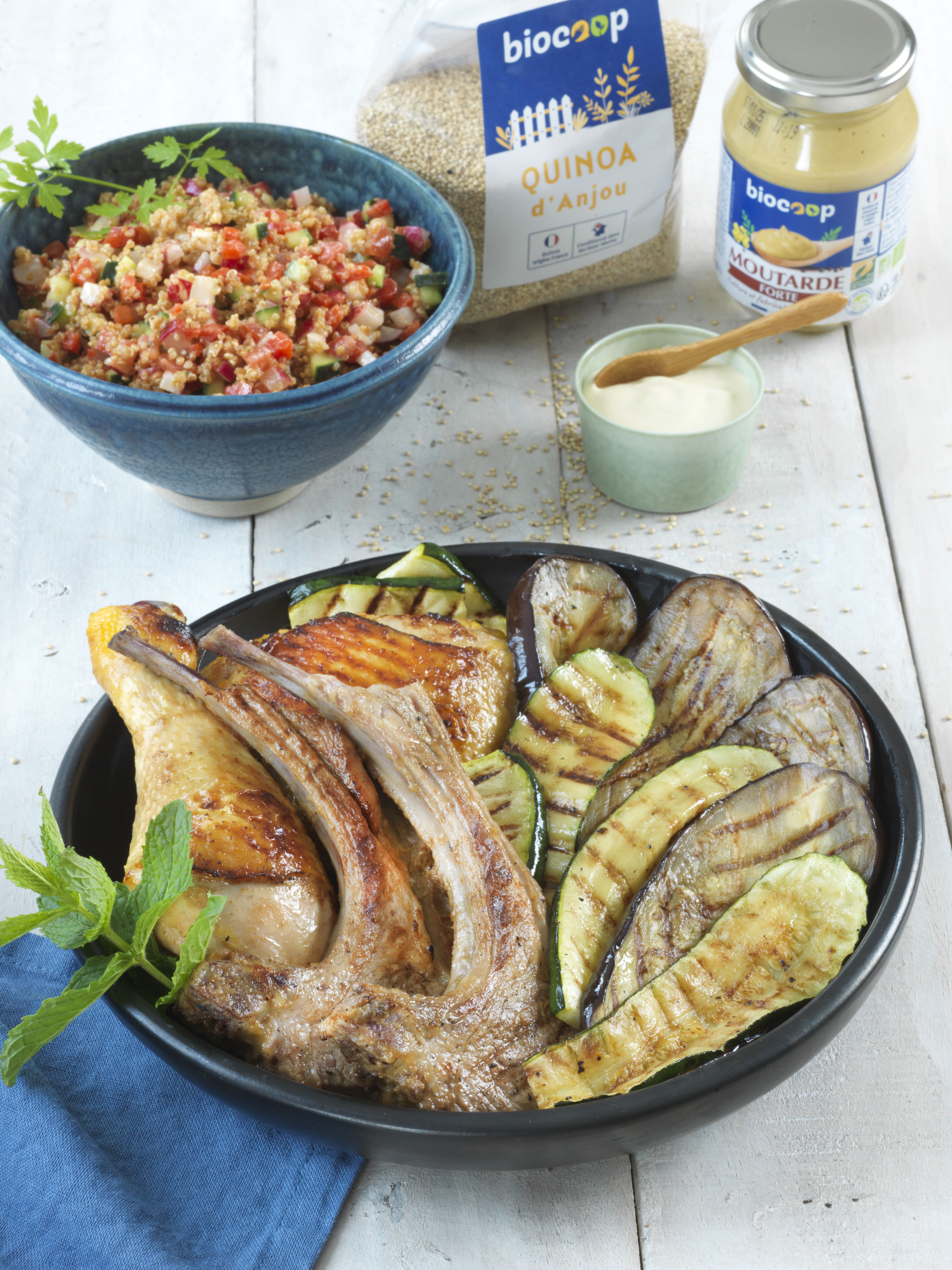 Barbecue carné-végé et salade de quinoa croustillant